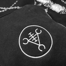 Load image into Gallery viewer, Full Zip Heavy Hood